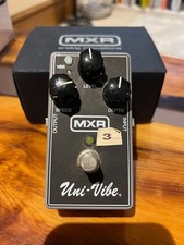 MXR M68 Uni-Vibe Chorus Vibrato Guitar Effects Pedal Boxed MINT !