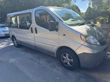 vauxhall vivaro 9 seater minibus