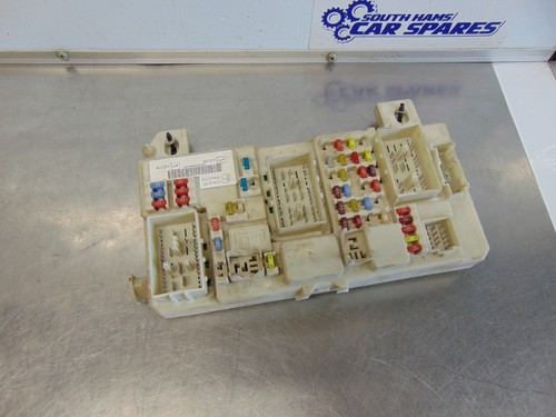 Ford focus fuse - box, mk2