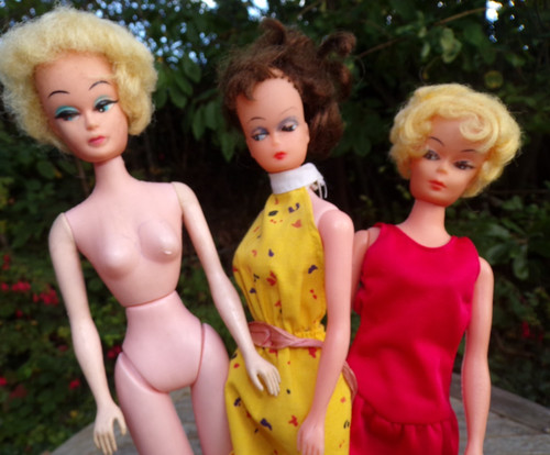 Vintage early barbie doll - 3,