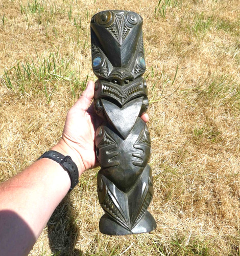 Large new zealand maori totem - zealand,