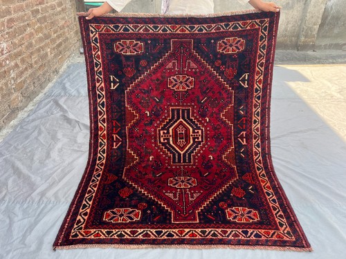 Dark red vintage caucasian - red,