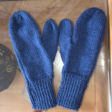 100% Wool Handmade Aryan Mittens for Ladies & Men