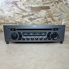 Radio MP3 Car Stereo CD Player