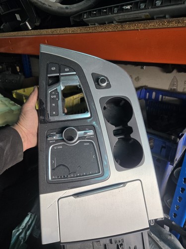 Audi centre console - q7,