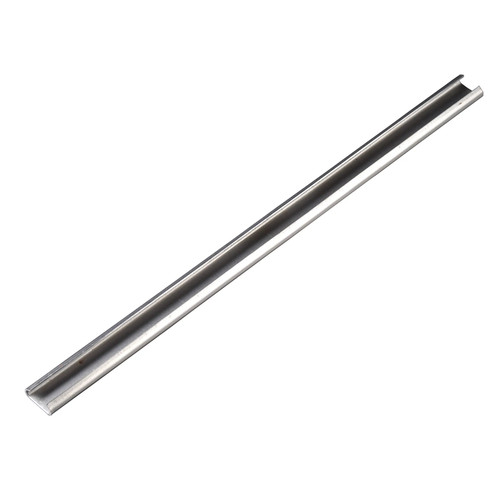 Engine bay seal retaining - engine,