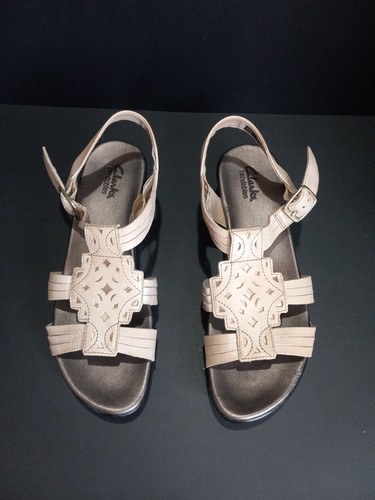 Womens clarks beige - ,