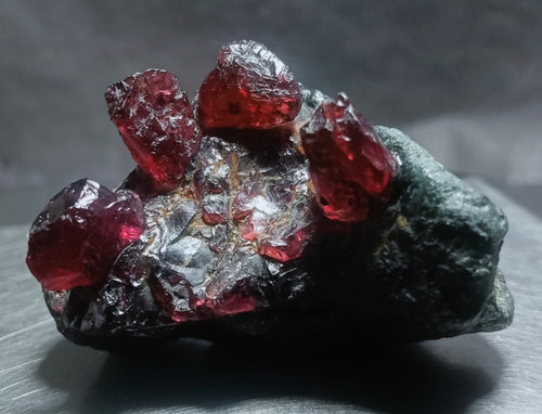 Big garnet rough natural - garnet,