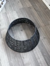 NEO Tree Skirt In Grey