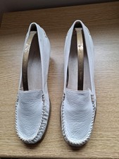 Footglove Leather Shoes Size 7