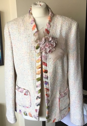 Vintage,basler,cream