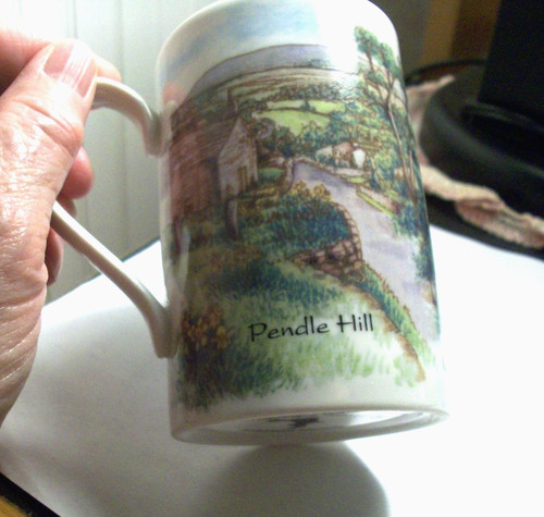 The pendle witch - the, stoneware