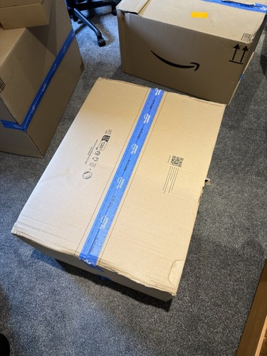 Amazon box full deemine - box,