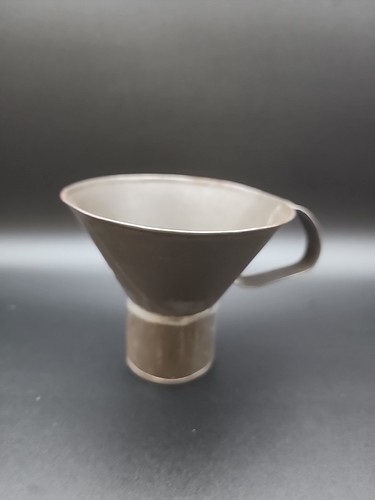 Vintage metal funnel country - vintage,