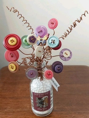 Handmade button flowers - ,