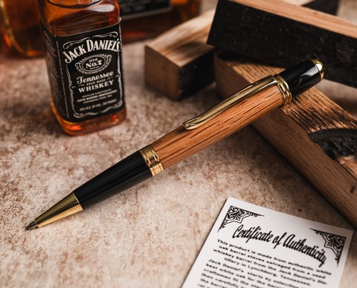 Genuine jack daniels - genuine, oak