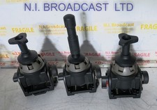 1x Vinten pro 5 tripod head