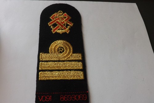 Military cloth badge queen - badge,