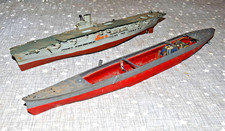 2 Airfix 1/600 HMS Ark Royal +