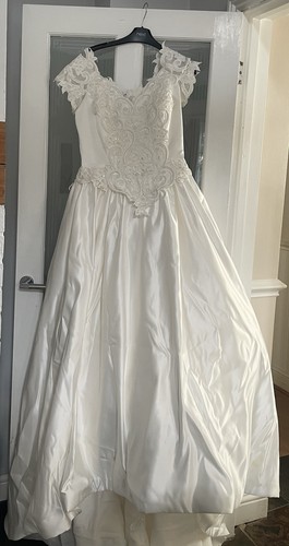 Mon cheri bridals - mon, wedding