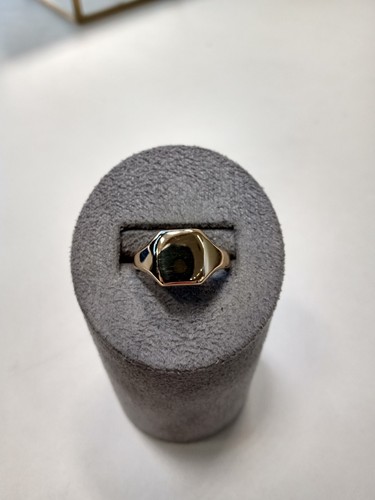 Carat yellow gold - 18,