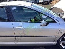 PEUGEOT 407 HDI 2004-2008 DOOR BARE FRONT RIGHT SIDE- DAMAGED 9004AQ