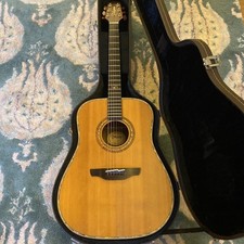 Takamine N18 Dreadnought