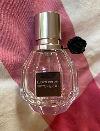 Viktor rolf flowerbomb - &,