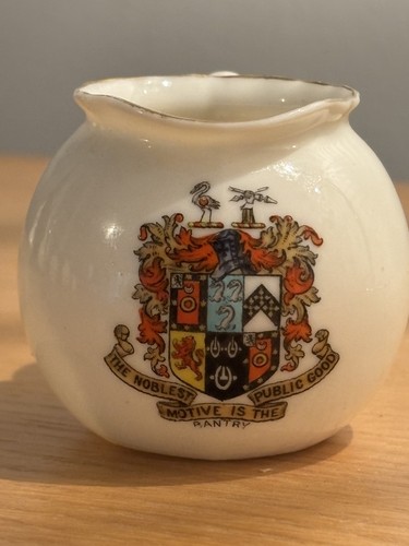 Goss crested china - h,