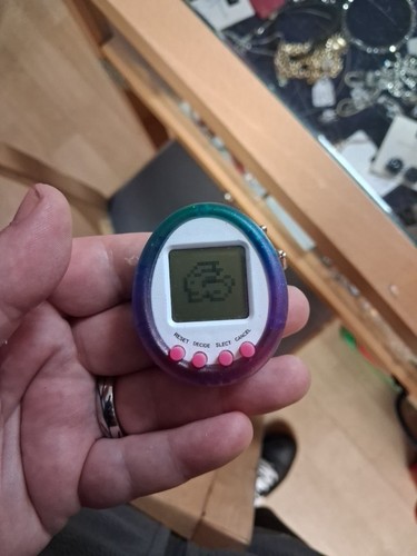 Electronic pets tamagotchi - electronic,