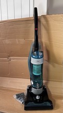 Hoover Breeze EVO Upright