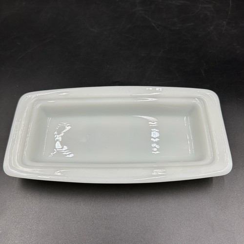 Vintage pyrex white - 72-b, milk
