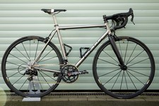 Van Nicholas Chinook Titanium Bike 54cm – Campagnolo Record 12sp, Custom Build