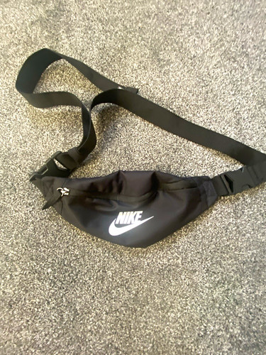Nike black synthetic bum - black,