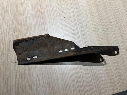 Defender heater box bracket - heater,