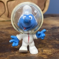 Rare 20003 Astro Smurf Astronaut Figurine Vintage PVC Figure Space Red Zip