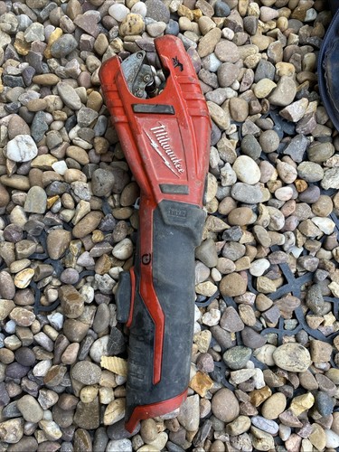 Milwuakee pipe cutter - pipe,