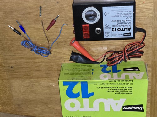 Graupner battery quick charger - battery,