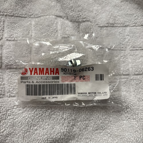 Yamaha bolt with washer - yamaha, bolt,
