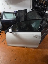 2011 VOLKSWAGEN GOLF Mk6 3 Door Hatchback White N/S Passengers Left Front Door