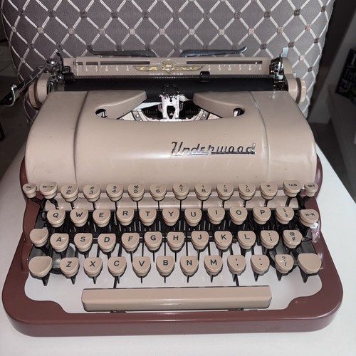 1955 underwood deluxe quiet - underwood,