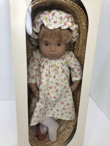 Vintage sasha baby doll - 12”,