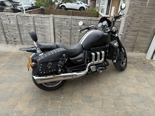 Triumph rocket iii - roadster,