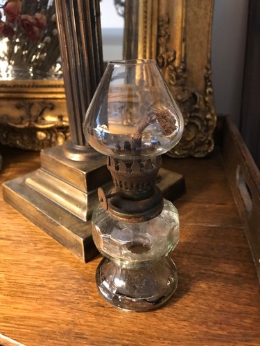 Small oil lamp with - oil,