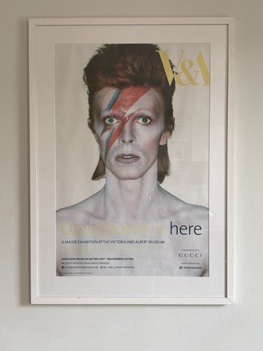 David bowie here - v, a
