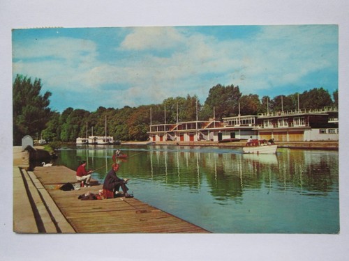 River isis college - river,