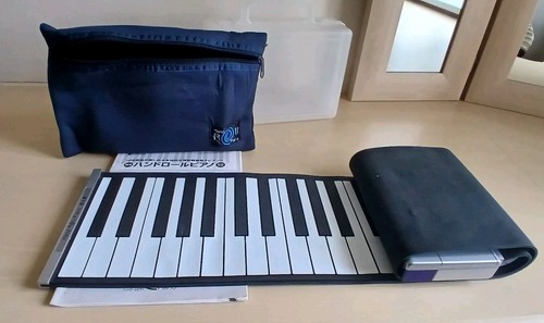Hand roll electric piano 61 - roll,
