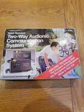 Vintage Realistic Two Way