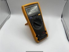 Fluke 175 Handheld Digital Multimeter, True RMS,10Aac Max,10Adc Max, 1000Vac Max