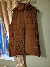 Ladies Wine Body Warmer Size 16 worn once good condition